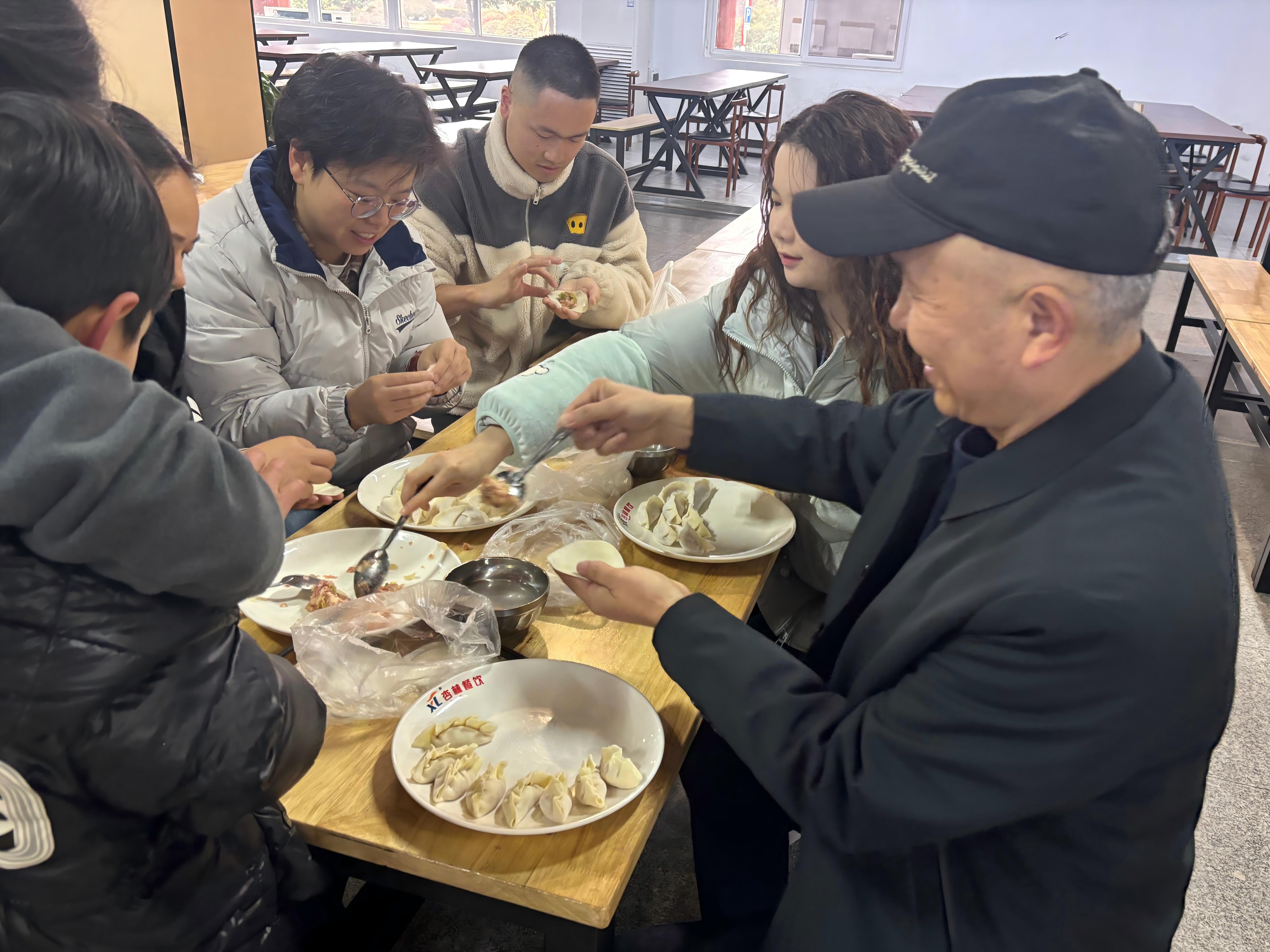 ����ϵ�����������ӡ��������Ļ